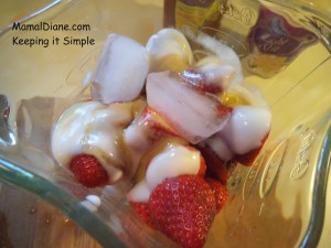 Banana Strawberry Smoothie 011