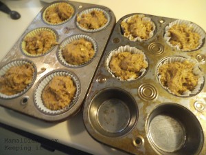 banana muffins with crumb topping banana muffins with crumb topping